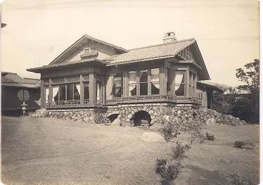 Kiunkaku and its garden at the time of construction Photo courtesy of Shimizu Corporation